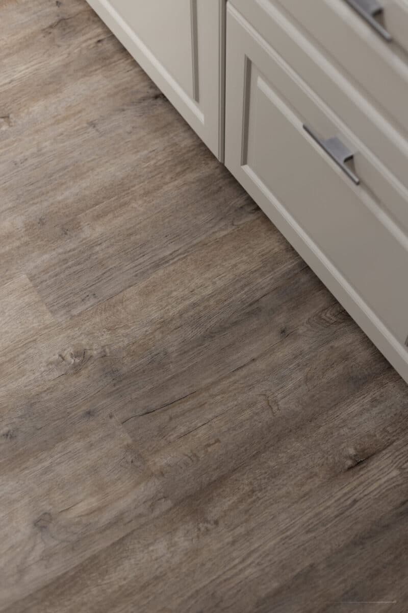 Klikkvinylgulv med kork | "Maxwear Eik Dusk"