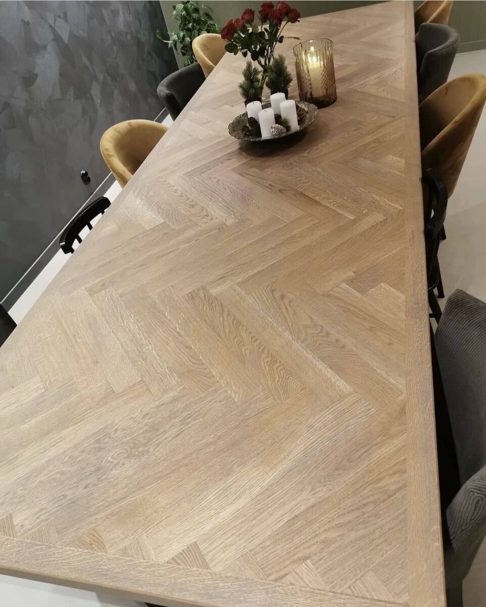 Fiskebensparkett | Ubehandlet heltre eik stav