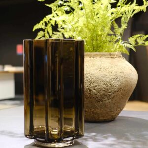 Louise Roe Funki Vase Rounded Smoke H34cm - Bilde 2