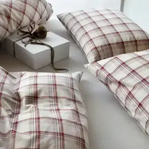 Høie Helmer Rød Flanell Sengesett - Bilde 2