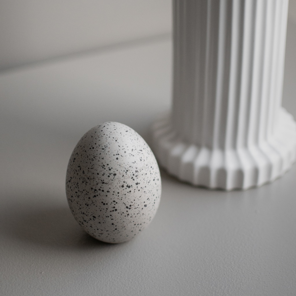 Standing Egg - Mole Dot - Bilde 4