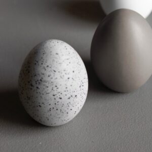 Standing Egg - Mole Dot