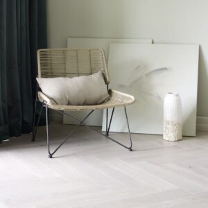 Fiskebensparkett Saga Eik Pearl