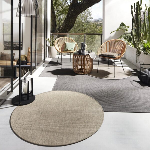 JAB uteteppe. Slitesterk og eksklusivt. Lages etter mål