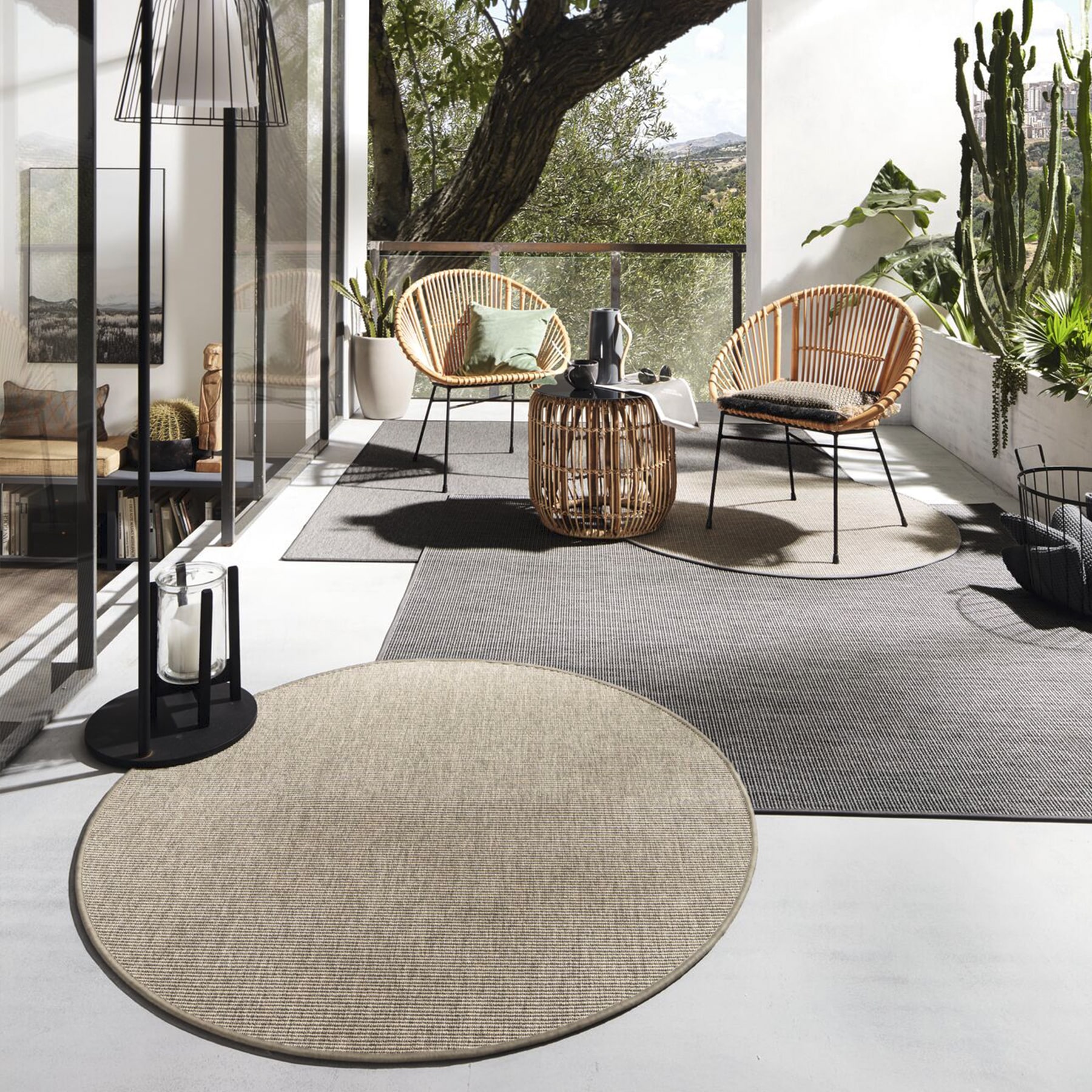 JAB uteteppe. Slitesterk og eksklusivt. Lages etter mål