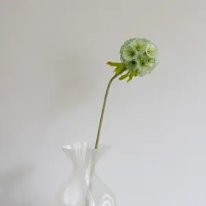 Kunstig Scabiosa Grønn 56 cm – Naturtro Stilblomst fra Bloom Objects