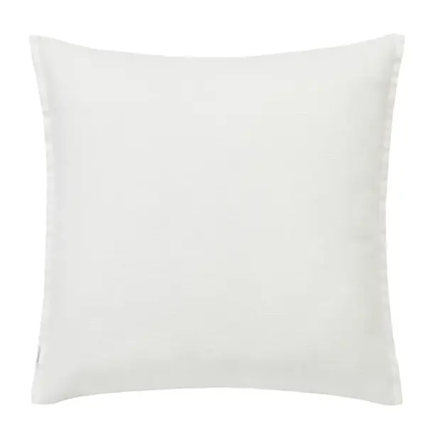 Celandine Chalk pute – cut velvet med bladmotiv i lys chalk-tone. 50×50 cm. Perfekt pyntepute til hjemmet.