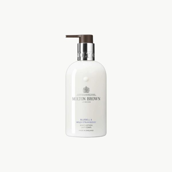 Body lotion med floral og fruktig duft av villjordbær og klokkehyasint