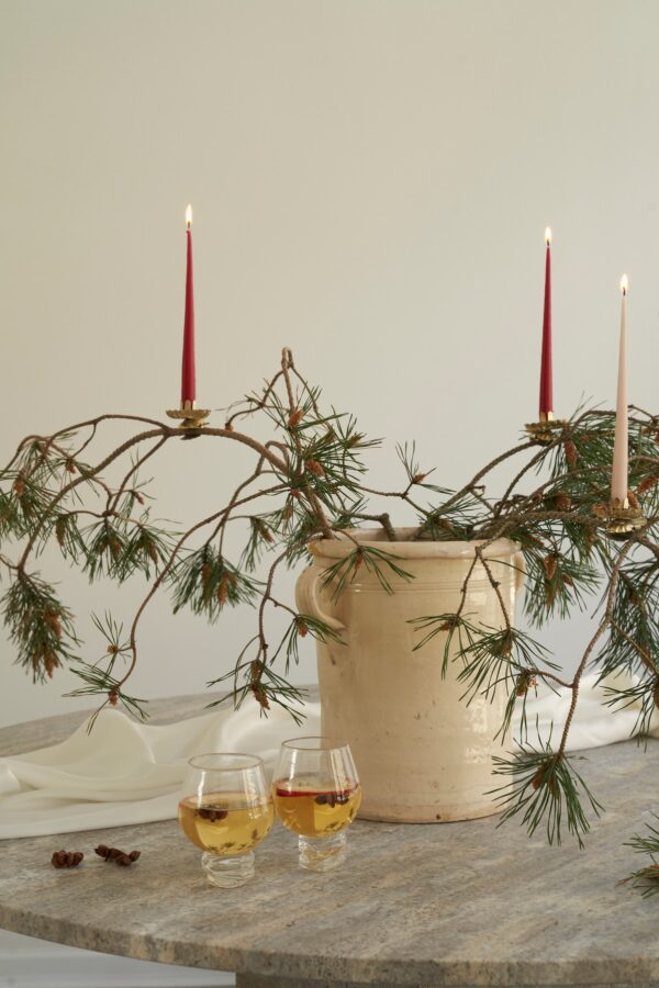 Ester & Erik Stearinlys Winter Berry No. 36 – 32 cm Matt - Bilde 5