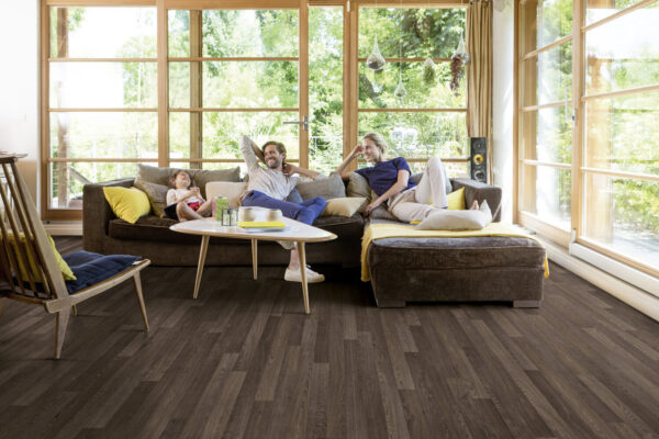 Gerflor Texline Nature Lodge Wenge – mørkt gulvbelegg med naturlig struktur