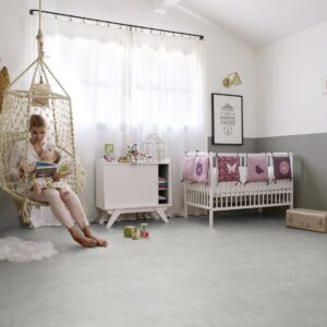 Shade Light Grey – moderne og tidløst gulv til lyse interiører