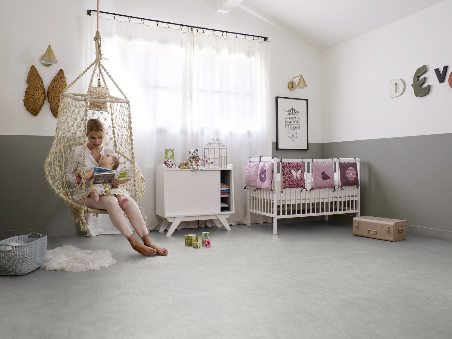 Shade Light Grey – moderne og tidløst gulv til lyse interiører