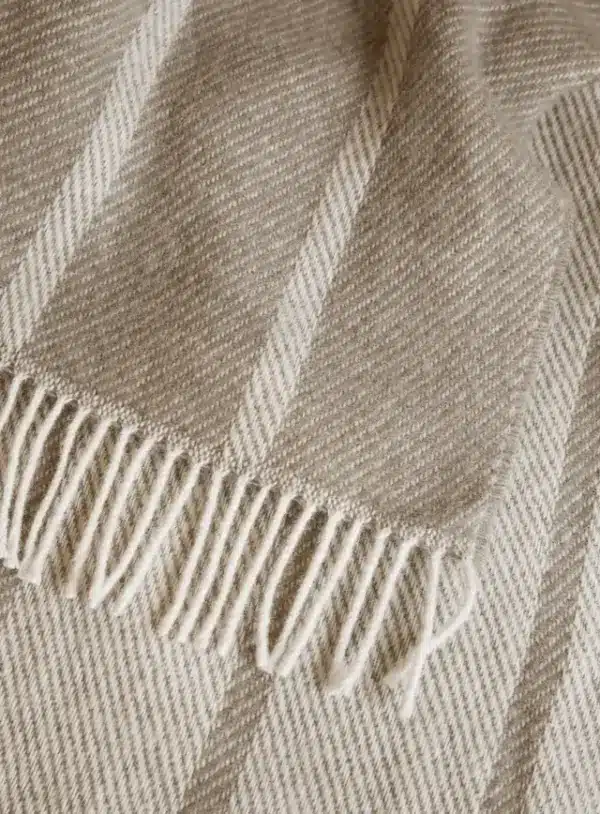 Istinden Ullpledd Beige - Bilde 2