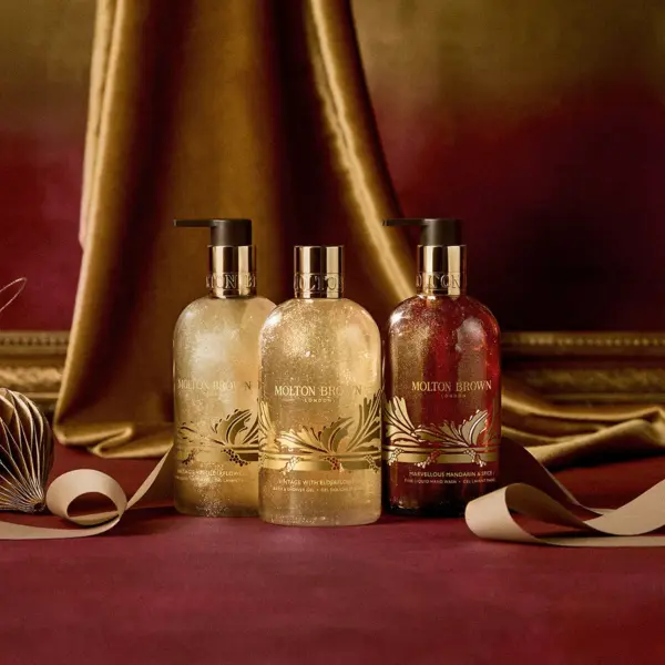 Molton Brown Vintage With Elderflower flytende håndsåpe 300 ml – elegant og skånsom håndvask med duft av grapefrukt og hylleblomst.