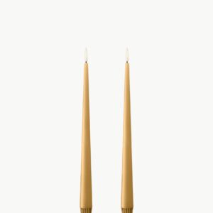 Ester & Erik LED-stearinlys Almond Butter No. 27 – 30 cm (2 stk) - Bilde 1