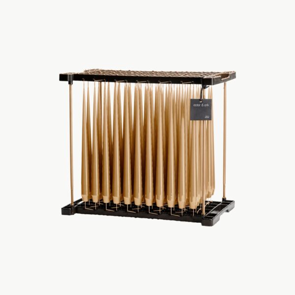 Ester & Erik Stearinlys Almond Butter No. 27 – 32 cm Lakkert