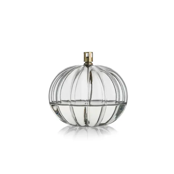 Aurora oljelampe 14 cm i klart glass fra Hadeland Glassverk – munnblåst rund lampe med vakker optisk struktur og tidløst design.