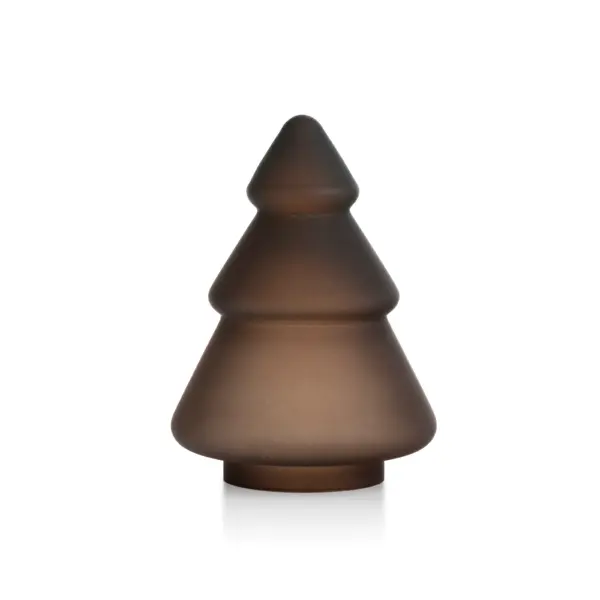 Gran glasstre 11,5 cm i frostet kakaofarget glass fra Hadeland Glassverk mot hvit bakgrunn.