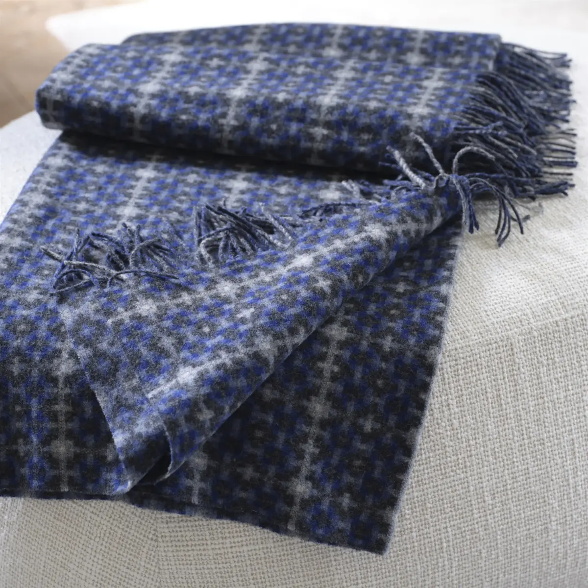 Pembroke Pledd Merinoull – Cobalt