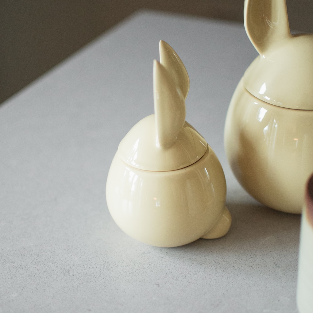 Eating Rabbit S Shiny Yellow - Bilde 1