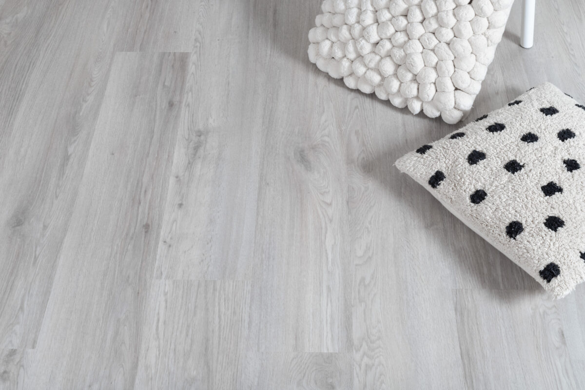 Maxwear Klikkvinyl med kork - Eik Haze