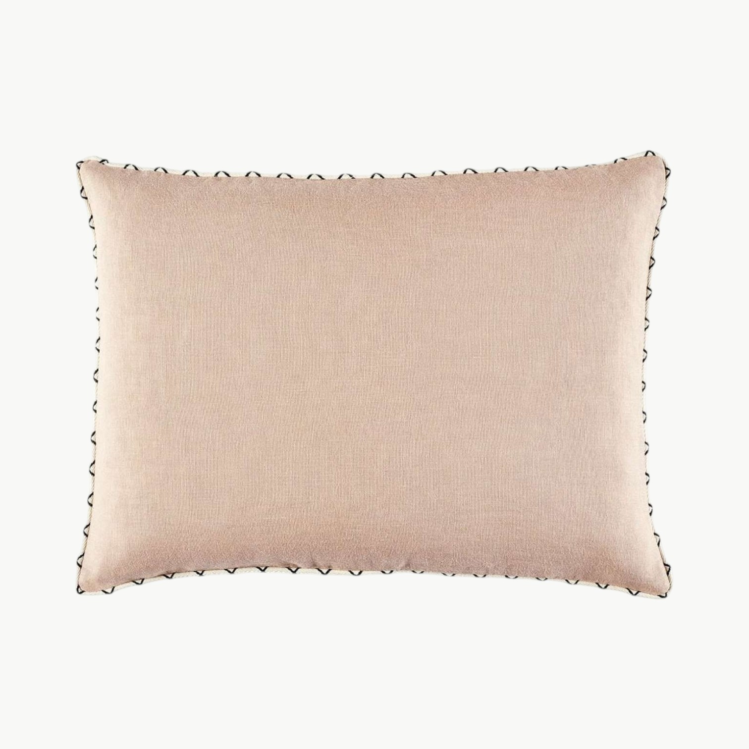 Pyntepute i ensfarget rosabeige tone med dekorativ kant, 40 x 55 cm