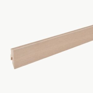 Gulvlist i Champagne oak dekor med kantet profil 3 PK