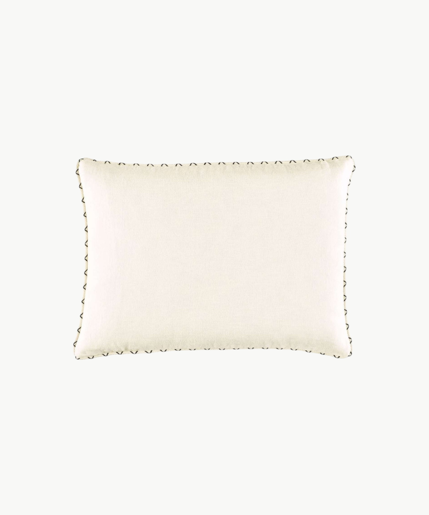 Pyntepute Gaia Brume Coco 40x55 fra Élitis i lys tone