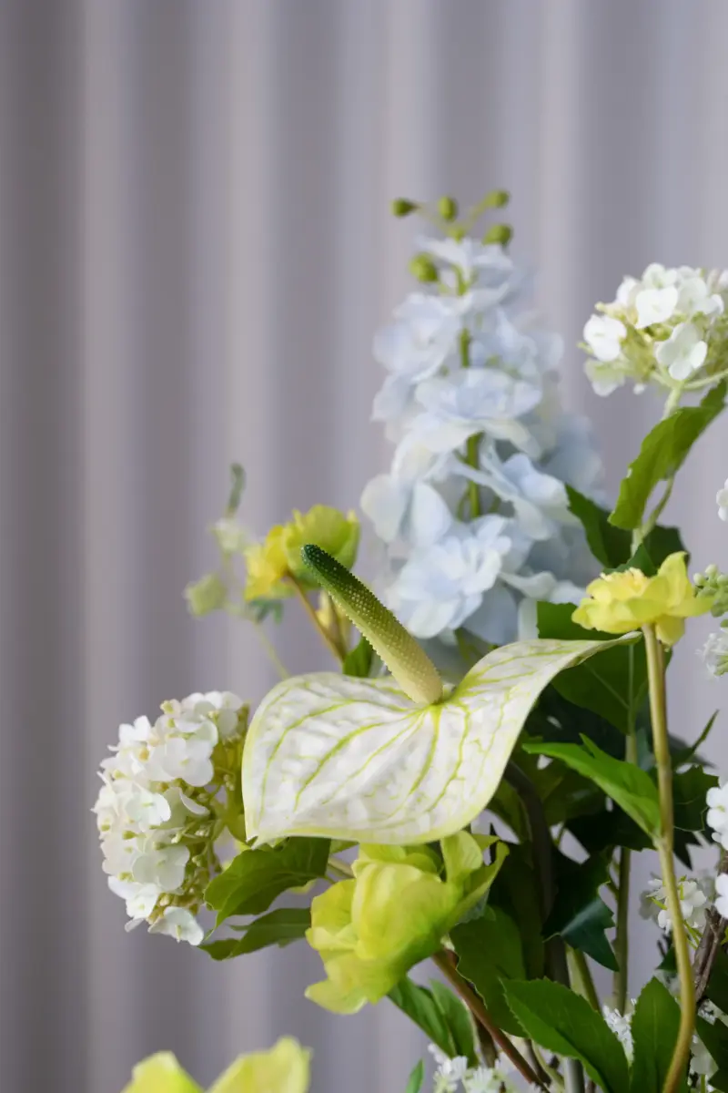 Soft Summer – Kunstig Blomsterbukett