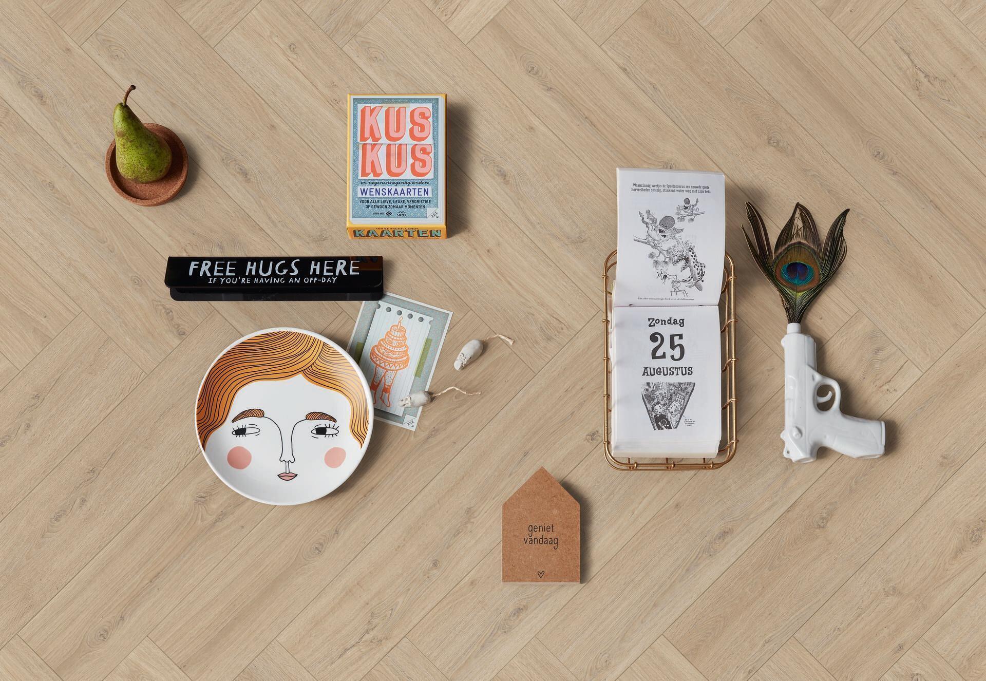 Laminat MeisterDesign LS 350 Sand Cliff Oak 07122 – Fiskebensgulv - Bilde 4