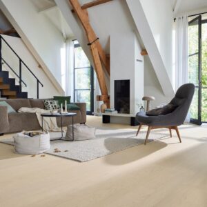 Herdet tregulv Lindura Natural Pearl White Oak 20229 – Brede Planker – Ultramattlakk - Bilde 4