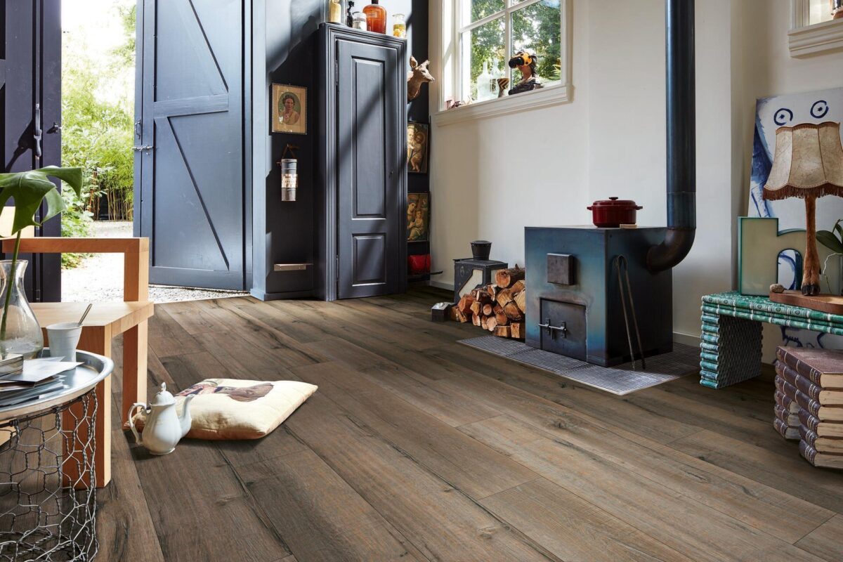 Klikkvinyl med kork Design. next DD 500 S – Clay Grey Old Wood Oak 06986