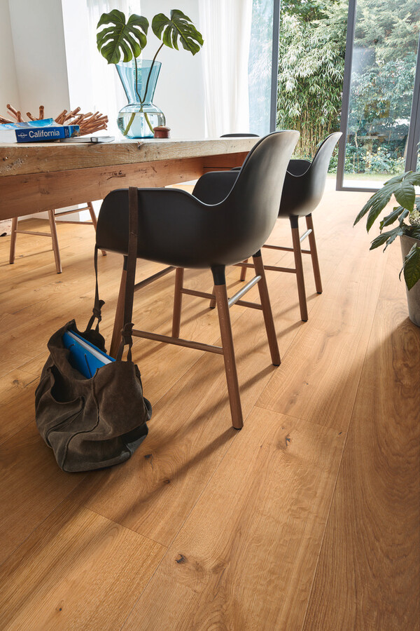 Herdet tregulv Lindura Oak Authentic 08904 – Brede Planker – Naturlig Oljet - Bilde 3