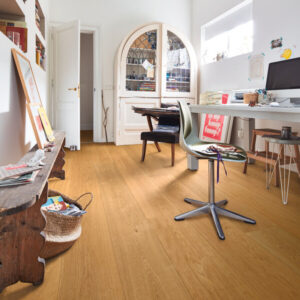 Herdet tregulv i eik Meister Lindura Oak Natural 08907 – brede 1-stavsplanker naturlig oljet