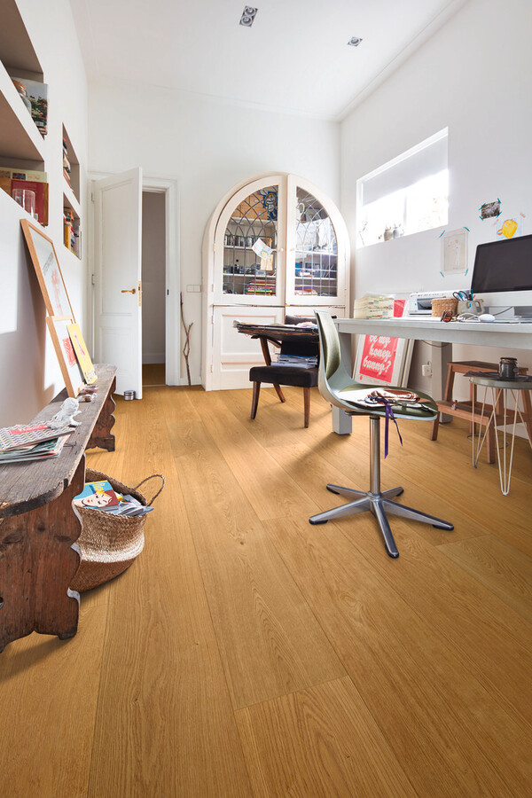 Herdet tregulv i eik Meister Lindura Oak Natural 08907 – brede 1-stavsplanker naturlig oljet