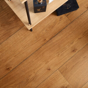 Herdet tregulv Lindura Oak Authentic Chestnut Brown 08911 – Brede Planker – Naturlig Oljet - Bilde 3