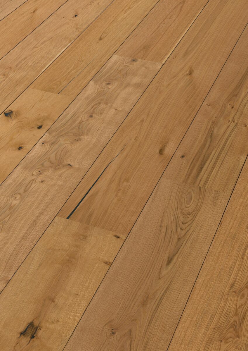 Herdet tregulv Lindura Authentic Oak 08915 – Brede Planker – Ultramattlakk