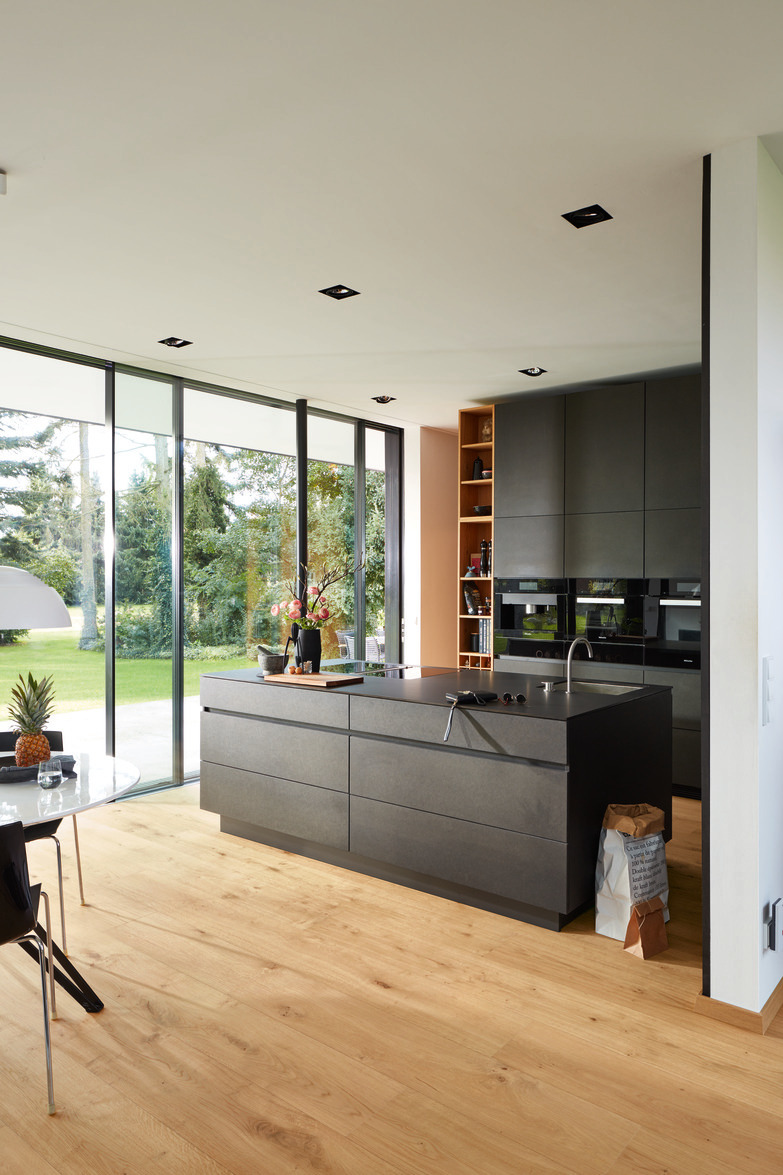 Herdet tregulv Lindura Authentic Pure Oak 08921 – Brede Planker – Ultramattlakk - Bilde 3