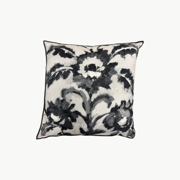 Pyntepute med damaskmønster i kullgrå og naturtoner