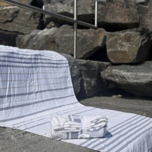 Halvor Bakke Bloubergstrand Håndkle 100x180cm - Bilde 5