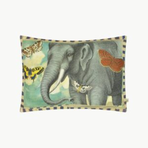 Elephant's Trunk Sky Pute