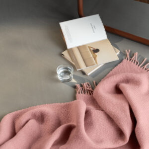Falketind Ullpledd Varm Rosa 120x180cm - Bilde 1
