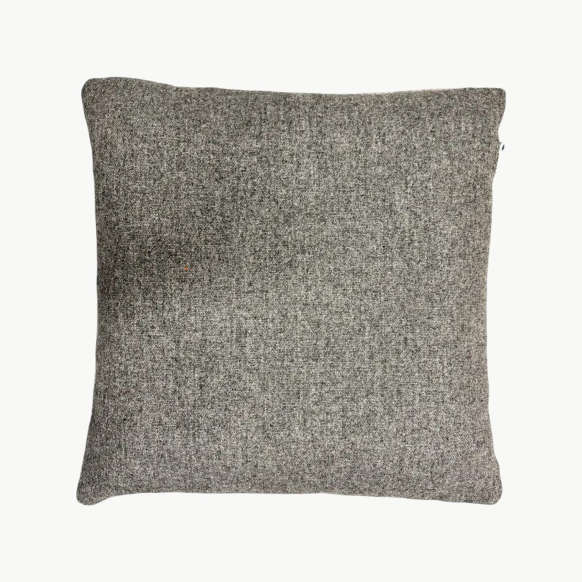 Designers Guild Cormo Zinc Pyntepute 27 43x43