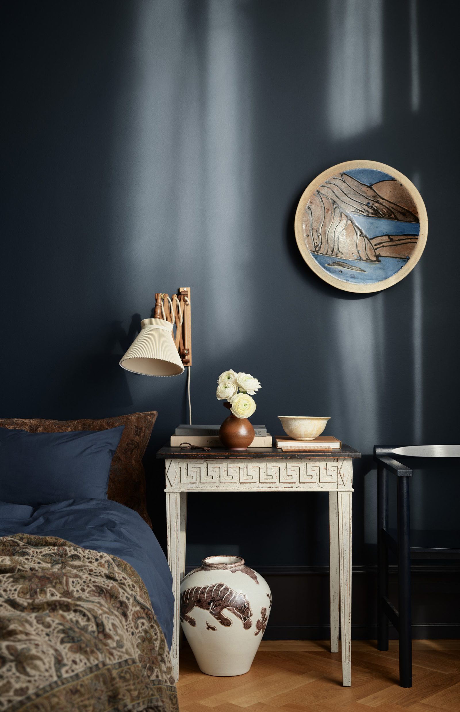 Soverom malt i LADY Iconic 4403 Midnight Blue