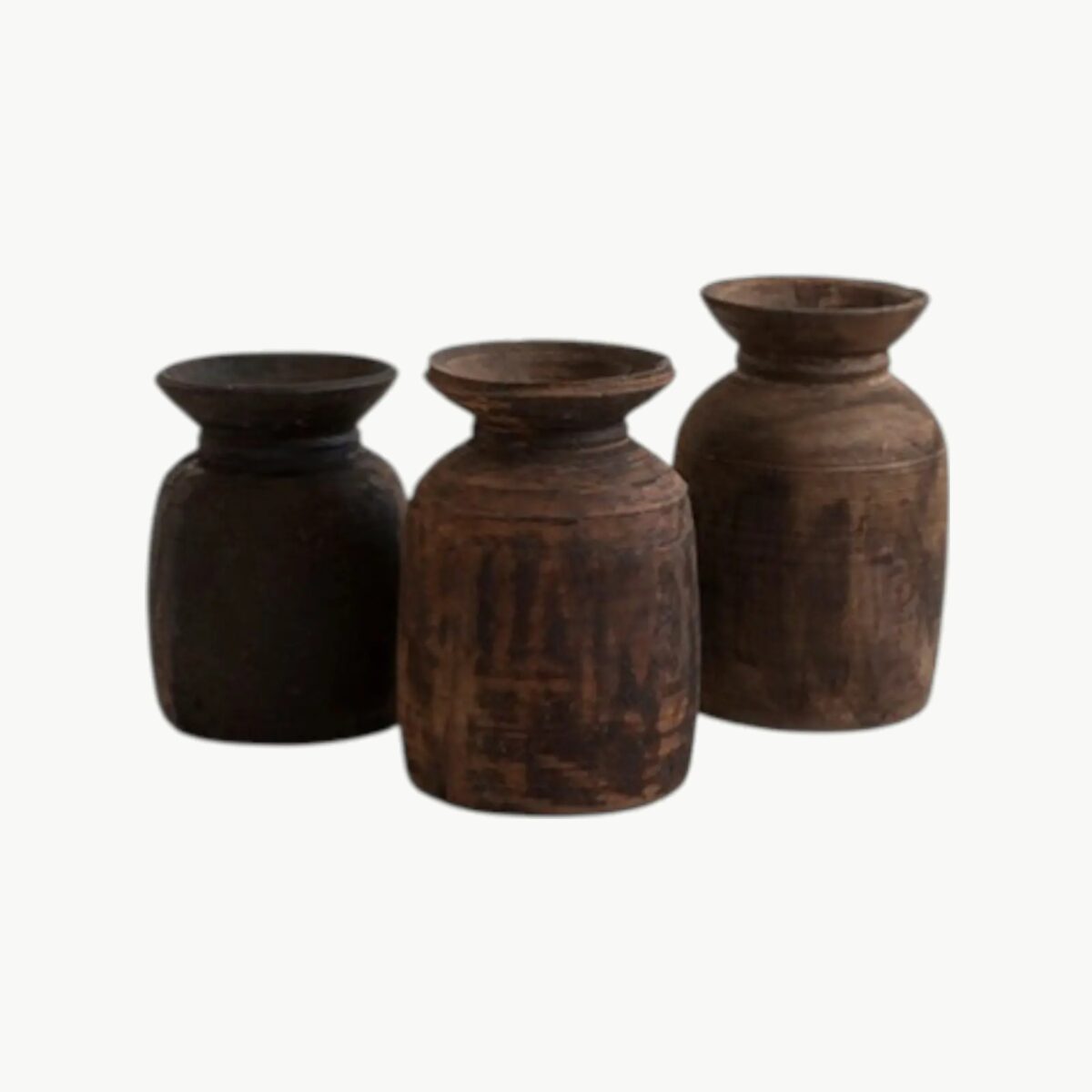 Nepalsk vintage trekrukke i mørk naturlig patina med rustikk overflate