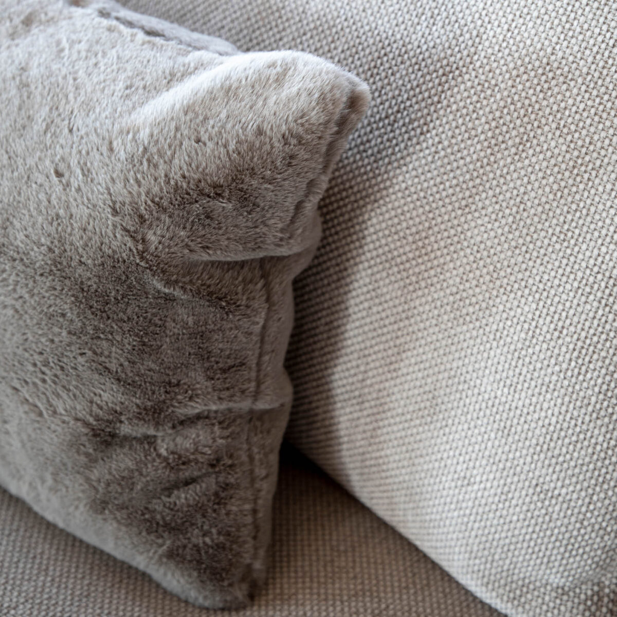 Artwood Celine Putetrekk Fuskepels Krem 60×40 cm