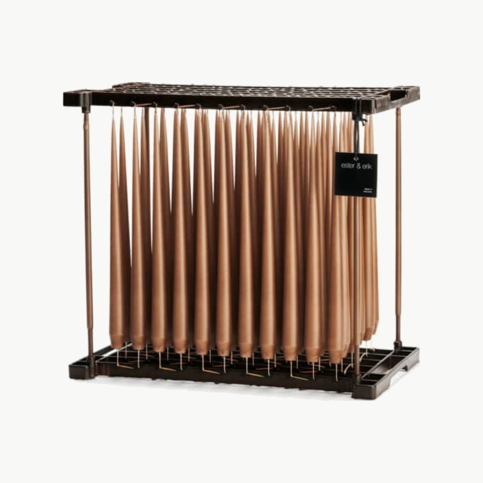 Stagelys 32 cm i Raw Toffee matt fra Ester & Erik i stativ